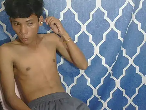 Snapshot of isanxxx chatting on 04-26-26, 04:48 isanxxx online show from 04-26-26, 04:48