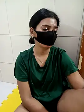 Snapshot of Hot_Jaanvi_ chatting on 09-14-25, 06:07 Hot Jaanvi online show from 09-14-25, 06:07