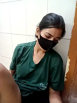 Snapshot of Hot_Jaanvi_ chatting on 09-30-25, 04:06 Hot Jaanvi online show from 09-30-25, 04:06