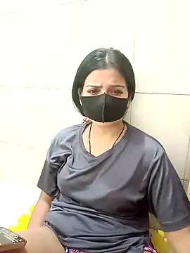 Snapshot of Hot_Jaanvi_ chatting on 10-03-25, 05:43 Hot Jaanvi online show from 10-03-25, 05:43