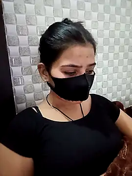 Snapshot of Hot_Jaanvi_ chatting on 11-16-25, 04:34 Hot Jaanvi online show from 11-16-25, 04:34