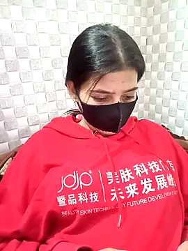 Snapshot of Hot_Jaanvi_ chatting on 11-18-25, 05:06 Hot Jaanvi online show from 11-18-25, 05:06