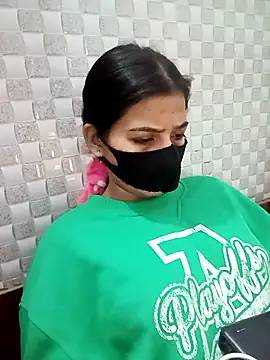 Snapshot of Hot_Jaanvi_ chatting on 11-21-25, 05:28 Hot Jaanvi online show from 11-21-25, 05:28