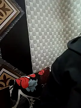 Snapshot of Hot_Jaanvi_ chatting on 11-26-25, 04:46 Hot Jaanvi online show from 11-26-25, 04:46