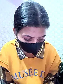 Snapshot of Hot_Jaanvi_ chatting on 11-28-25, 04:37 Hot Jaanvi online show from 11-28-25, 04:37