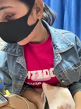 Hot Jaanvi  online show from 02-06-26, 12:15