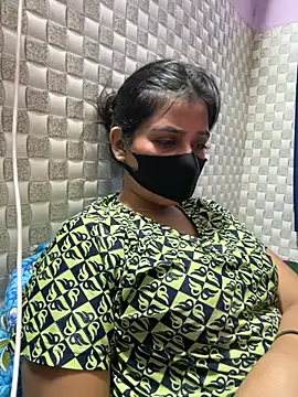 Snapshot of Hot_Jaanvi_ chatting on 07-16-26, 04:13 Hot Jaanvi online show from 07-16-26, 04:13