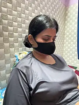 Snapshot of Hot_Jaanvi_ chatting on 07-18-26, 04:27 Hot Jaanvi online show from 07-18-26, 04:27