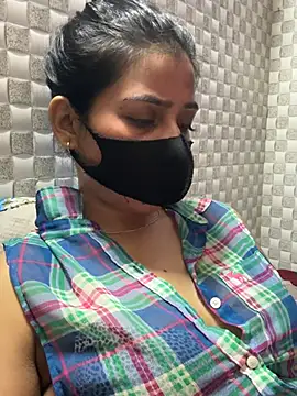 Snapshot of Hot_Jaanvi_ chatting on 07-20-26, 10:39 Hot Jaanvi online show from 07-20-26, 10:39