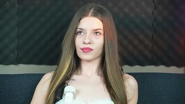 sukie spooky online show from 03-26-26, 06:35