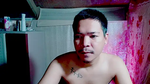 Snapshot of MANIACasianX chatting on 10-08-25, 02:25 MANIACasianX online show from 10-08-25, 02:25