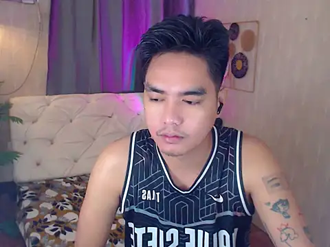 JakeXolsen online show from 12-17-25, 01:33