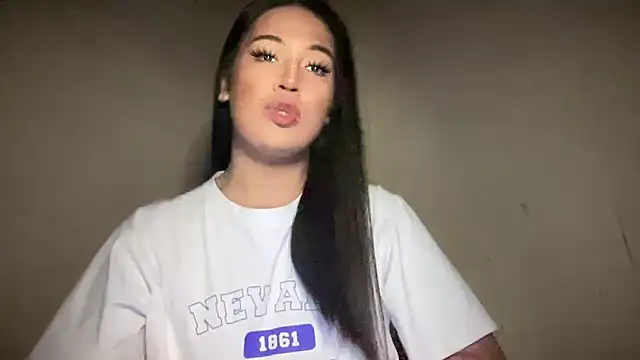 fallon empress143 online show from 09-29-25, 04:28