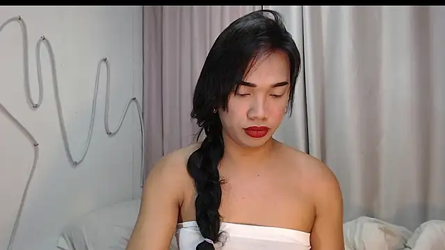 Snapshot of Herbielustts chatting on 10-02-25, 05:20 Herbielustts online show from 10-02-25, 05:20