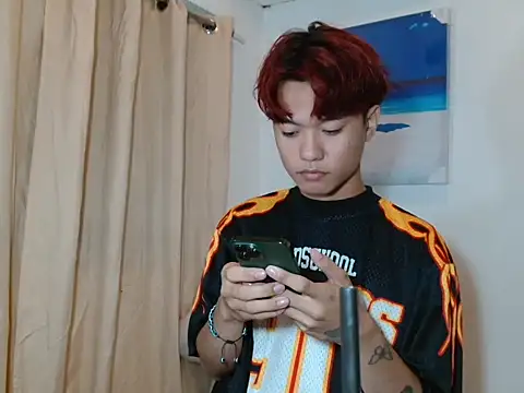 ur little secret online show from 10-13-25, 02:39