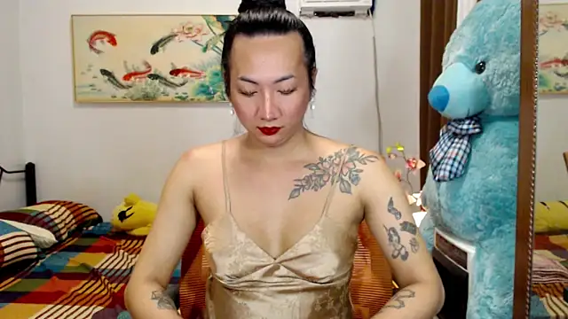 LovelyQueen69 online show from 11-13-25, 04:55