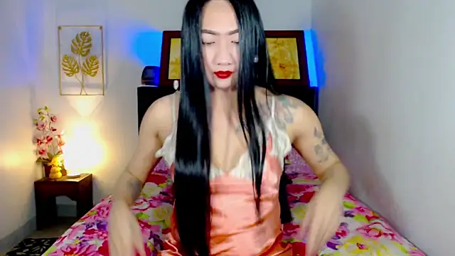 LovelyQueen69 online show from 04-12-26, 12:04