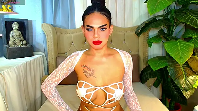 MochaliciousTransOnTop online show from 09-27-25, 01:43