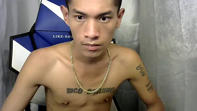 Snapshot of riks_tyler chatting on 09-14-25, 12:15 riks tyler online show from 09-14-25, 12:15