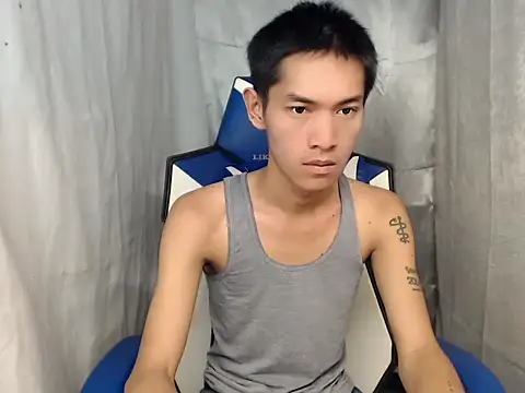 riks tyler online show from 04-04-26, 06:16