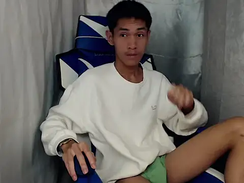 riks tyler online show from 06-15-26, 03:36