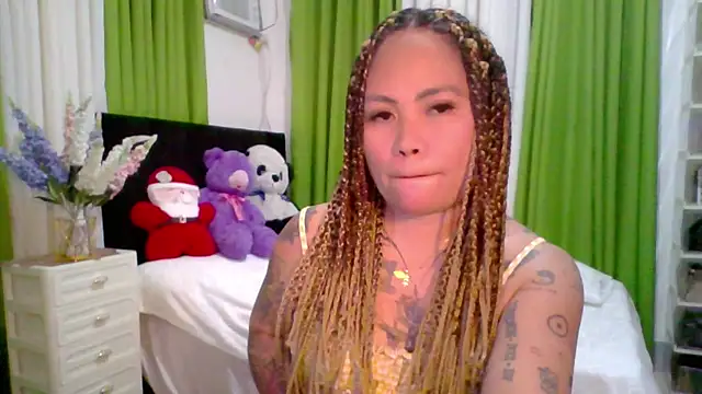 Snapshot of EstellaStarXxx chatting on 11-03-25, 04:30 EstellaStarXxx online show from 11-03-25, 04:30