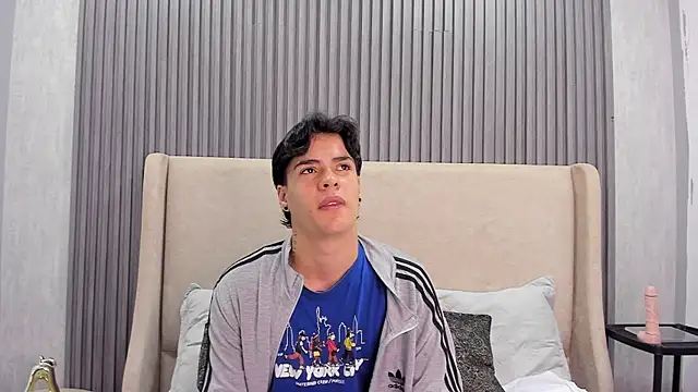 BenitoSaenz online show from 09-10-25, 11:54