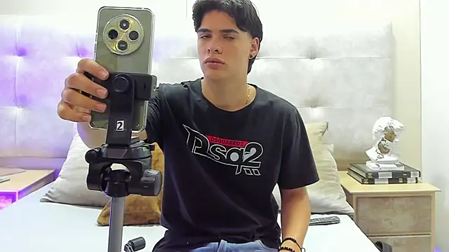 BenitoSaenz online show from 09-25-25, 12:09