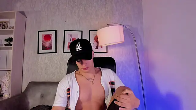 BenitoSaenz online show from 11-09-25, 11:52