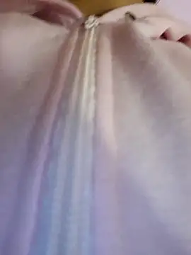 Luna 20x online show from 10-28-25, 06:43