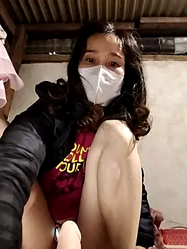 Snapshot of Baby-sexyass96 chatting on 11-24-25, 09:36 Baby-sexyass96 online show from 11-24-25, 09:36