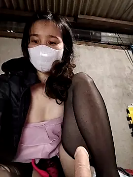 Snapshot of Baby-sexyass96 chatting on 12-21-25, 09:44 Baby-sexyass96 online show from 12-21-25, 09:44