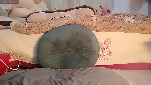 Mailisa Ana online show from 11-18-25, 08:24