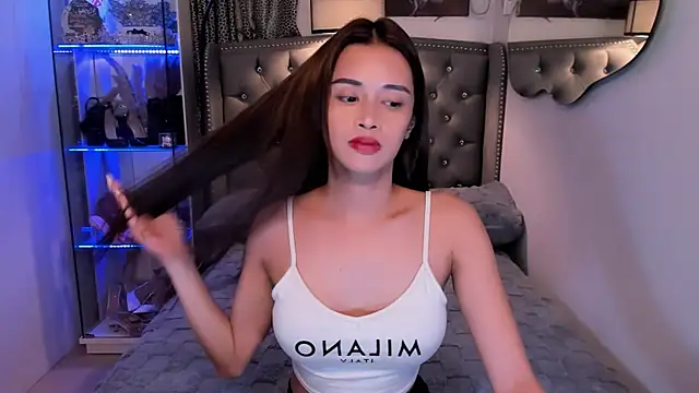 Snapshot of Lars_empress chatting on 09-28-25, 06:30 Lars empress online show from 09-28-25, 06:30