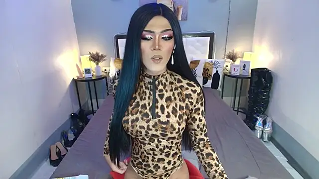 TatianaWil online show from 10-28-25, 12:36