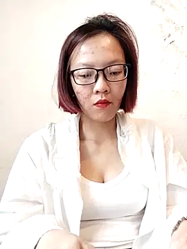 Snapshot of Mint299 chatting on 10-14-25, 05:08 Mint299 online show from 10-14-25, 05:08