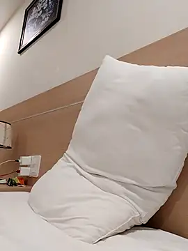 Mint299 online show from 10-26-25, 03:29