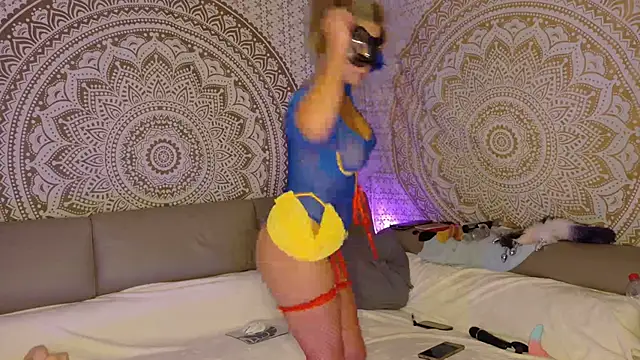 Snapshot of Jenny-Mystery-X chatting on 09-09-25, 07:35 Jenny-Mystery-X online show from 09-09-25, 07:35