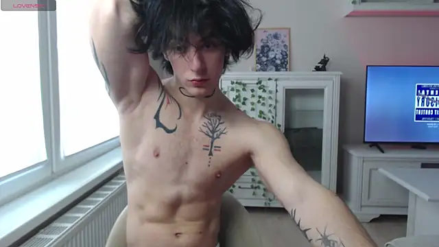 Snapshot of Brendan__Piks chatting on 03-18-26, 08:50 Brendan Piks online show from 03-18-26, 08:50