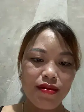 Snapshot of MychuSweet chatting on 09-11-25, 02:33 MychuSweet online show from 09-11-25, 02:33