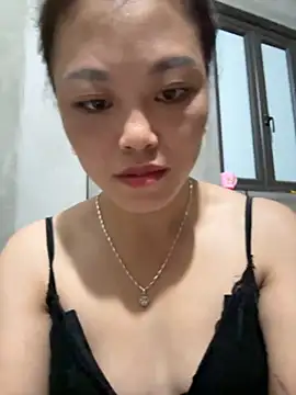 Snapshot of MychuSweet chatting on 10-14-25, 10:43 MychuSweet online show from 10-14-25, 10:43