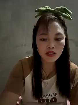 Snapshot of MychuSweet chatting on 11-15-25, 01:29 MychuSweet online show from 11-15-25, 01:29