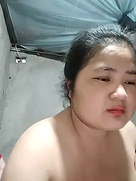 Snapshot of BigBoobs186 chatting on 10-14-25, 11:33 BigBoobs186 online show from 10-14-25, 11:33