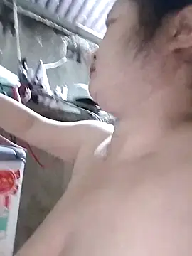 Snapshot of BigBoobs186 chatting on 10-16-25, 01:34 BigBoobs186 online show from 10-16-25, 01:34