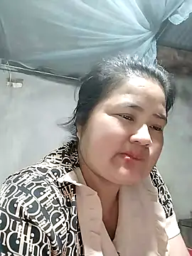 Snapshot of BigBoobs186 chatting on 10-21-25, 09:54 BigBoobs186 online show from 10-21-25, 09:54