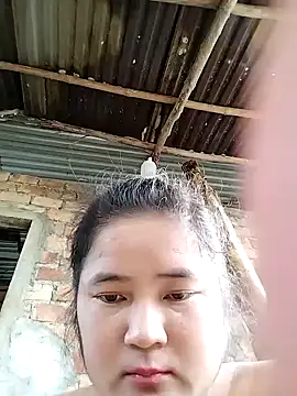 Snapshot of BigBoobs186 chatting on 11-08-25, 01:28 BigBoobs186 online show from 11-08-25, 01:28