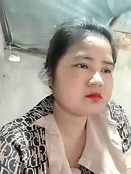 Snapshot of BigBoobs186 chatting on 11-12-25, 04:35 BigBoobs186 online show from 11-12-25, 04:35