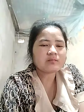 Snapshot of BigBoobs186 chatting on 11-13-25, 01:48 BigBoobs186 online show from 11-13-25, 01:48