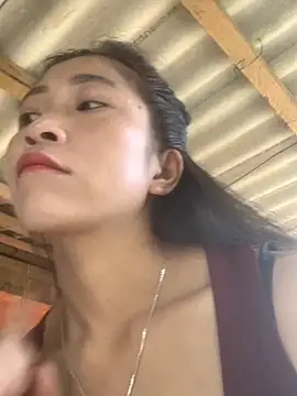 ThiHa003 online show from 09-28-25, 03:23