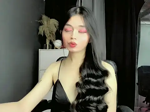 LexiLove online show from 09-26-25, 12:20